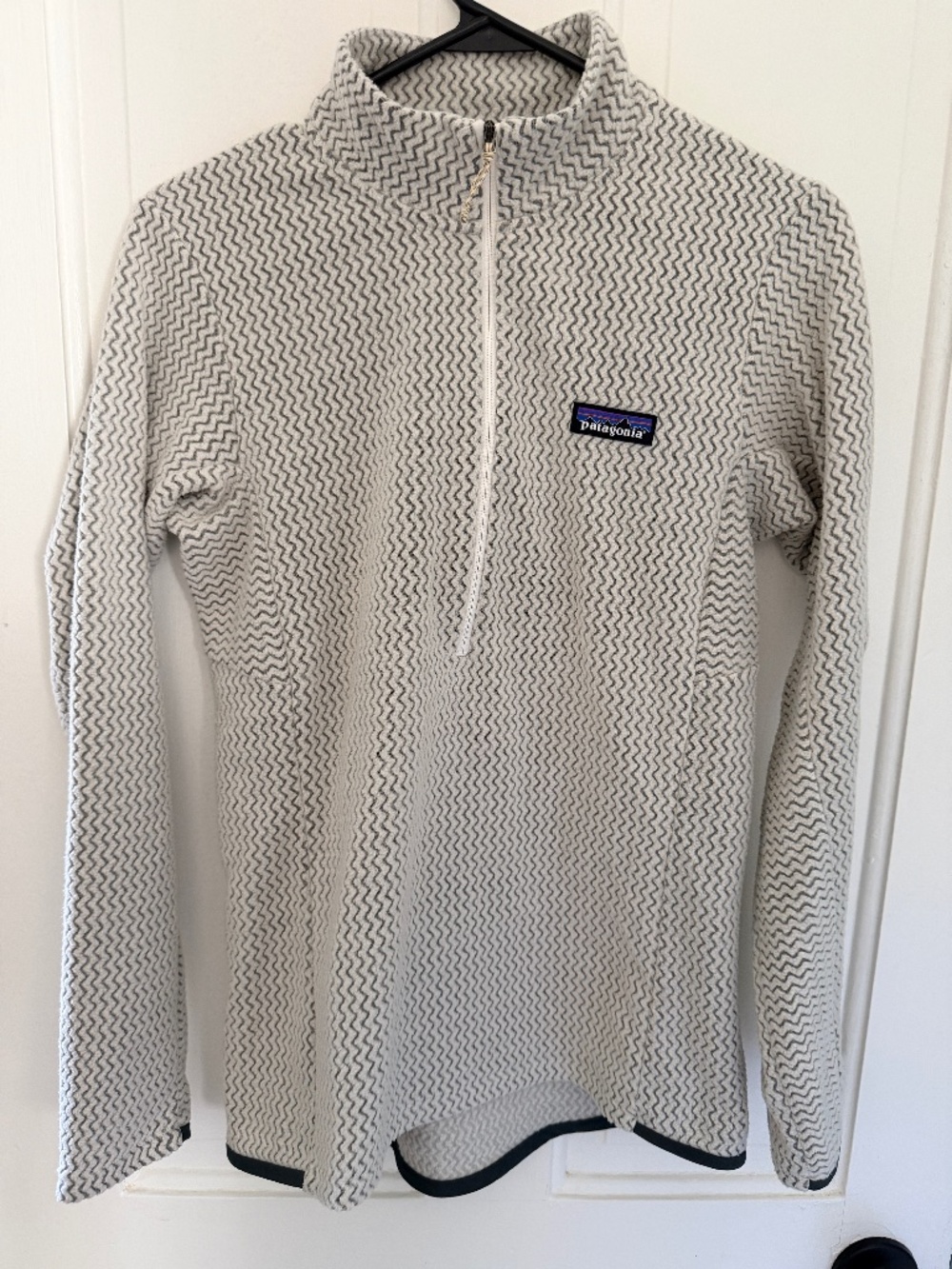 Patagonia Jacket R1 Air Zip Neck Womens Medium Pullover Casual Fleece 1/4 Zip
